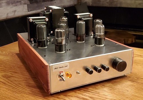 Stereo DAC and tube amplifier